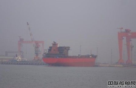 科進船業一艘28000噸級成品油船下水