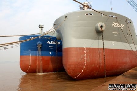 中船重工船業(yè)“ALENTEJO”散貨船交付