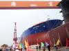 4月17日上午，金海重工建造的首制32萬噸原油輪，在5艘拖輪的牽引下，從50萬噸級船塢中緩緩駛出，順利完成了出塢節點。舟山市當地政府領導、銀行等金融機構、船東、船檢方代表約90人參加了此次出塢儀式。該船將于今年10月份交付。