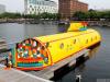 3Sɫˮͧe^Yellow Submarine HotelӢ֣ @SɫĝͧFڱӰУ硶Ctɫʮ̖Alfie Bubblesͧ·һ£ʹ俴ȥךx꠵ԻƷͬr߀ͣڼךx꠵ļl֡^Ȳ̎̎͸¶60Lڴҵךx꠵ĽƬҲԿӰQuadrophenaеСĦС