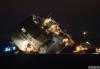 當地時間1月4日，Hoegh Autoliners旗下一艘大型汽車運輸船 “Hoegh Osaka”號在從南安普頓出發后不久，撞擊上了名為Bramble Bank的堤壩，隨即發生機械故障，并擱淺在了距離懷特島不遠的地方，船身發生45度傾斜，25名船員全都獲救。