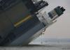 根據最新消息，目前“Hoegh Osaka”號汽車運輸船目前已擱淺在索倫特，該船附近已建立200米的隔離區。據海事海岸警備局（MCA）消息稱，目前尚未出現燃油泄露，也沒有造成環境破壞。