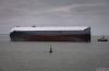 目前“Hoegh Osaka”號汽車運輸船目前已擱淺在索倫特