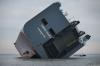 目前“Hoegh Osaka”號汽車運輸船目前已擱淺在索倫特