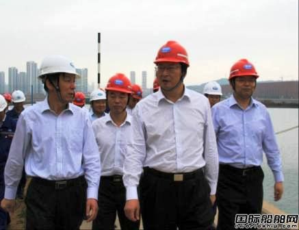 胡問(wèn)鳴、孫波到青島船柴調(diào)研