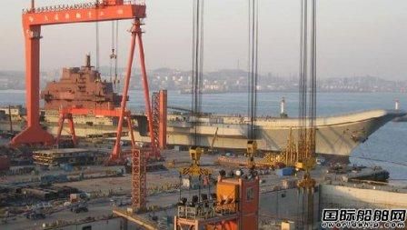 江南造船1600噸龍門吊正式交機