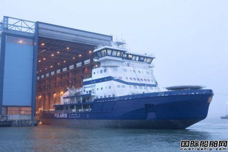 全球首艘LNG動(dòng)力破冰船海試