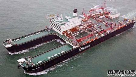 全球最大海工船完成首份平臺拆除工作