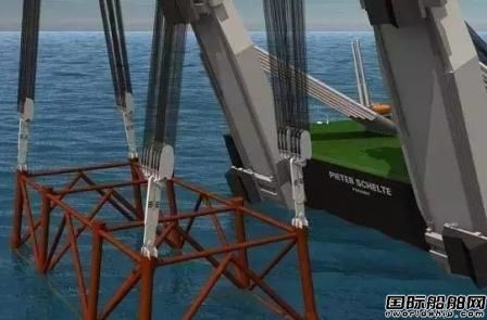 全球最大海工船完成首份平臺拆除工作