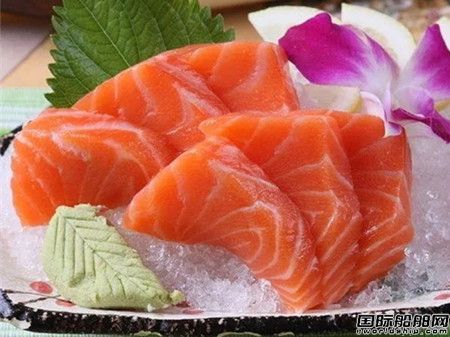 武船建造世界最大我國首座“深海漁場”下水