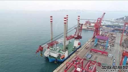 海西重機(jī)交付國(guó)內(nèi)首座最大自航自升式風(fēng)電安裝平臺(tái)