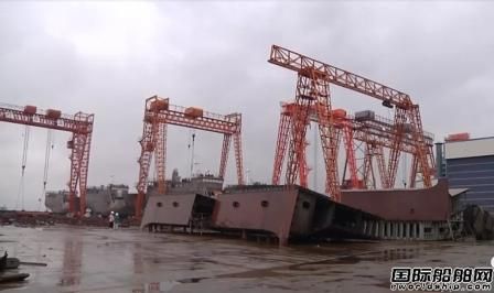 和泰船舶2艘“武漢型”江海直達船完成分段建造