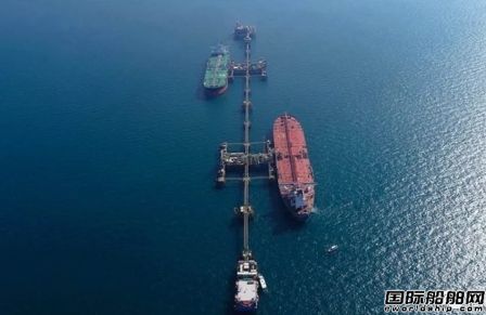 伊拉克成功拆除“POLA”號油輪上的水雷