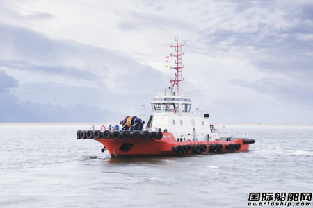 填補國內(nèi)空白!首艘純電動拖輪連云港交付試運行