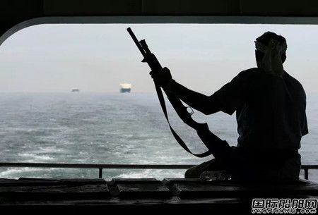 阿聯酋一艘貨船也門港口遭胡塞武裝 “劫持”