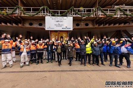 Meyer Werft為鐵行郵輪建造第二艘LNG動力郵輪鋪龍骨