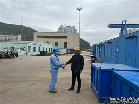 深圳行知行船舶清洗機器人首批試訂單成功交付鑫亞船舶