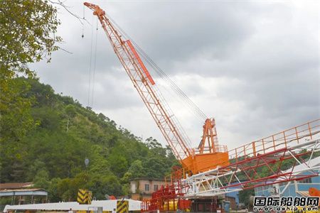 國內(nèi)首套海洋石油無人平臺起重機遠程遙控系統(tǒng)聯(lián)機測試成功