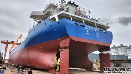 和泰船舶兩艘優化型14000噸江海直達散貨船下水