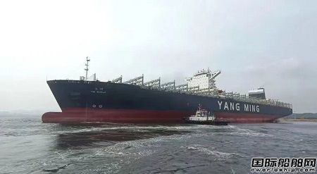 大船長興提前交付兩艘14100TEU集裝箱船脫硫塔安裝項目