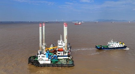 “華東院2”自升式工程勘探船開(kāi)啟金塘海底隧道B1區(qū)施工作業(yè)