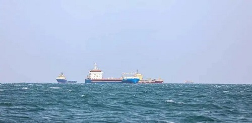 穿越紅海的“美英以”船舶被保險公司踢出名單