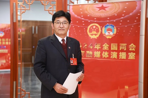 閻洪濤代表：聯合建設海洋融合通信網