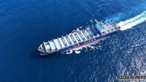 外高橋造船兩艘7000TEU集裝箱船接連試航凱旋