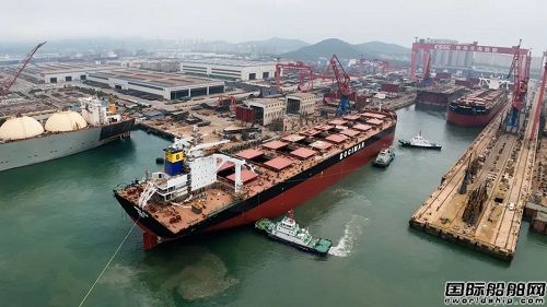 北海造船為CMB建造兩艘21萬噸散貨船同日提前出塢