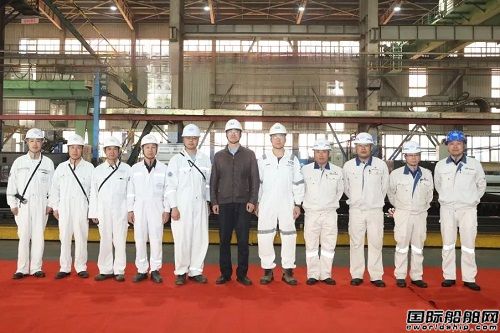 大連中遠海運重工多用途紙漿船完成多項重要節點
