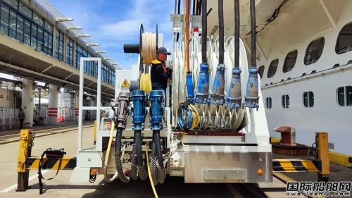 外高橋造船國產首艘大型郵輪岸基供電轉換測試圓滿完成