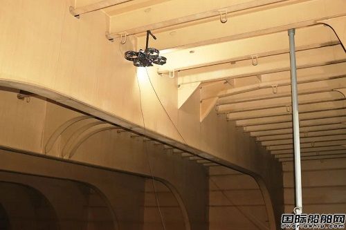 CCS利用無人機完成“桐林灣”輪貨油艙結構厚度測量