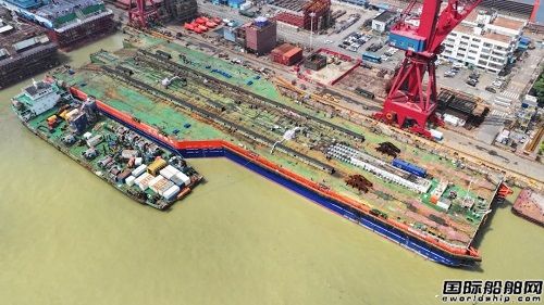 文沖修造亞洲最大海工駁船四期改造工程完美收官