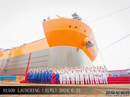 外高橋造船為SBM建造第五艘Fast4Ward型FPSO船體出塢