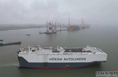 招商工業海門基地為禮諾航運建造首艘9100車雙燃料汽車船試航