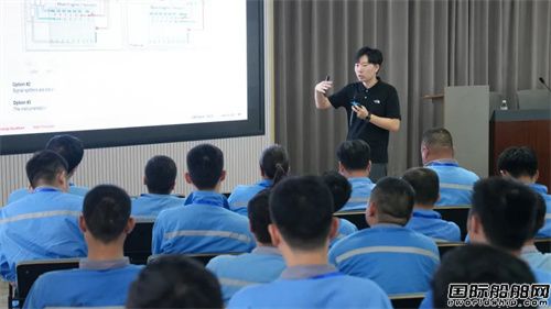 鑫亞修船開展MAN甲醇雙燃料主機改造專業技術培訓