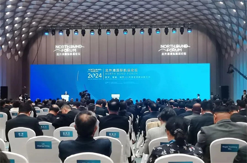 合力共建全球領先的國際航運中心!交通運輸部、上海市政府簽署新一輪合作備忘錄