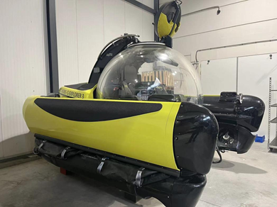 C-Explorer 3-300米型探險民用潛水艇招募公告