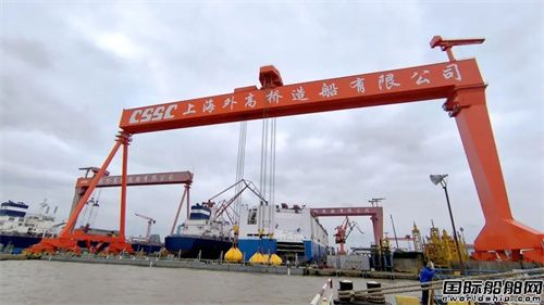外高橋造船新建1000噸門式起重機型式試驗成功并通過驗收