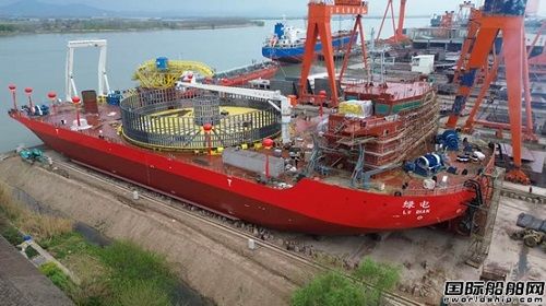國產完全自主知識產權最大載纜量自航鋪纜船下水