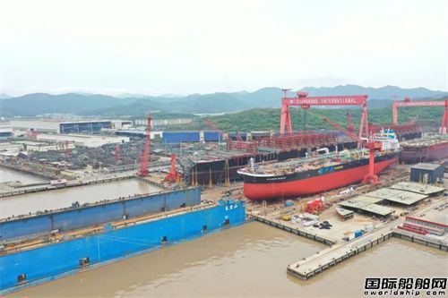 長宏國際為EPS建造第二艘11.5萬噸成品油船下水