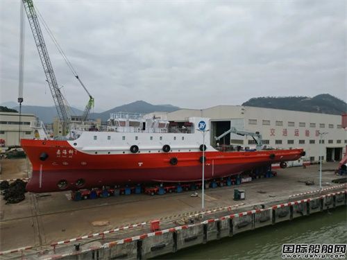 廣州打撈局船舶修造中心建造2000噸級科考船交付