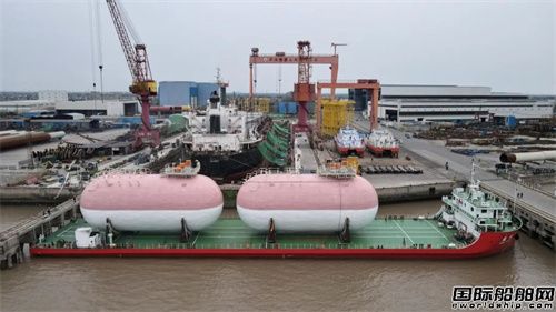 華滋能源成功交付21萬噸LNG雙燃料散貨船燃料罐