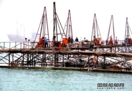 青島揚帆船舶今年首制船開工下料
